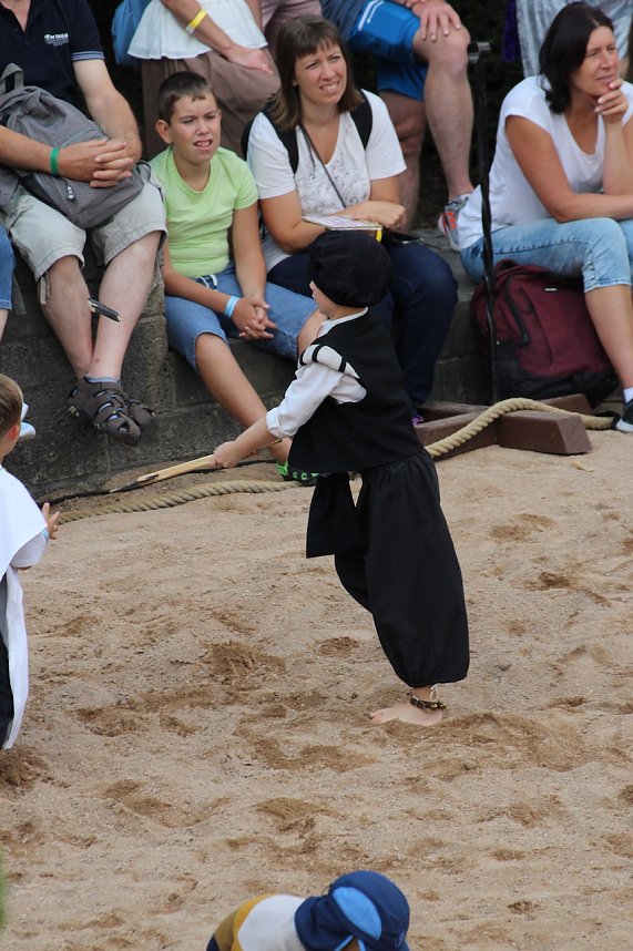Zwei Tage lang feierten die Langensalzaer mit ihren G&auml;sten aus nah und fern ihr 30. Mittelalterstadtfest