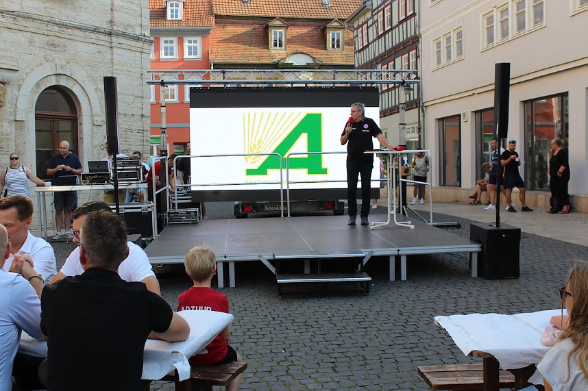 Saisoner&ouml;ffnung des Th&uuml;ringer HC auf dem Neumarkt