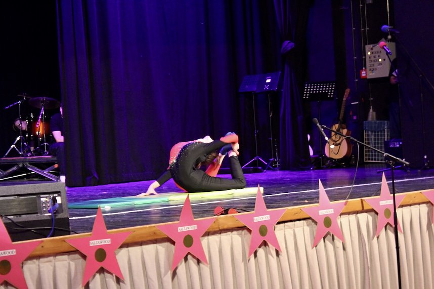 Mitwirkende der Gala des Salza-Gymnasiums in Bad Langensalza 2024