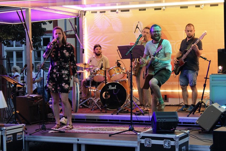 Das Jahr 2024 in Bad Langensalza - Musiker beim BaLaTon