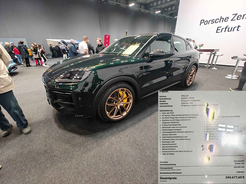 Peter Blei unterwegs auf der Automesse Erfurt