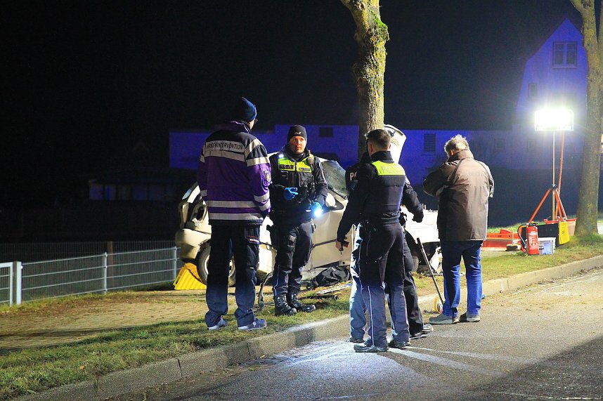 Schwerer Verkehrsunfall am Abend