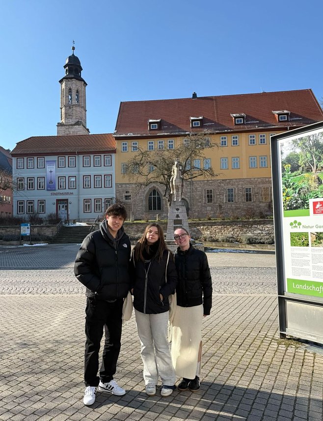 Sch&uuml;ler aus Argentinien besuchen die Kur- und Rosenstadt