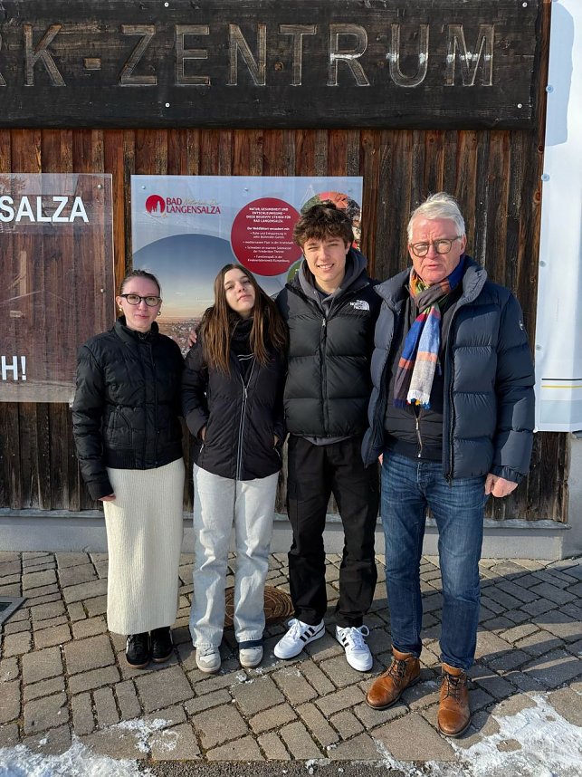 Sch&uuml;ler aus Argentinien besuchen die Kur- und Rosenstadt