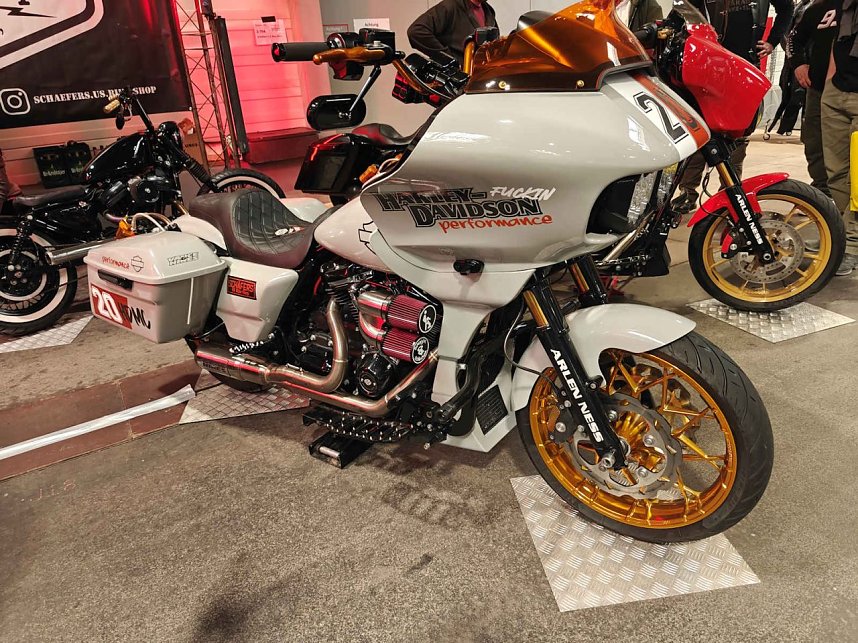 Peter Blei auf der Motorradmesse Erfurt