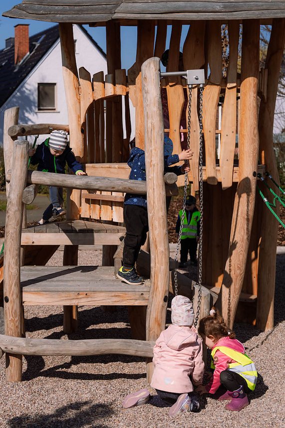 Spielplatz Bad Nauheimer Stra&szlig;e in Bad Langensalza, an "Nutzer" &uuml;bergeben