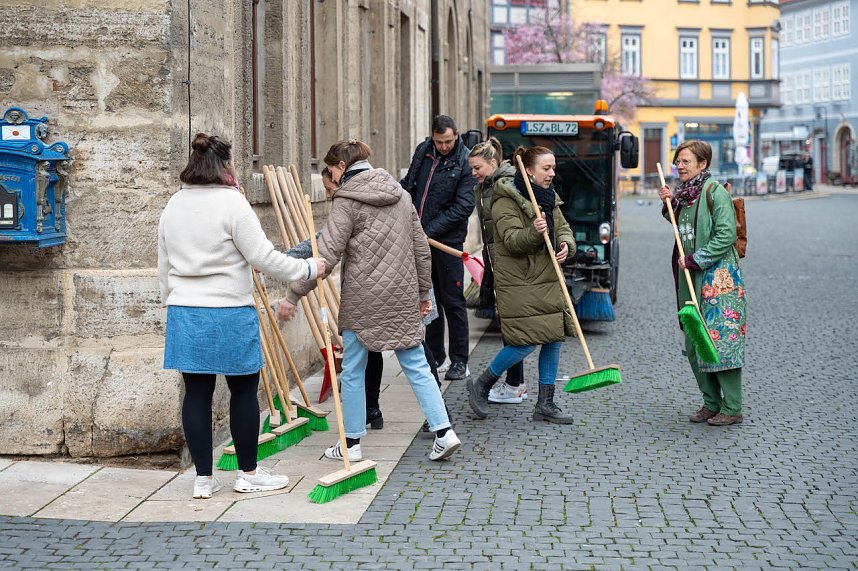 Fr&uuml;hjahrsputz und Stadt-Verbommeln in Bad Langensalza