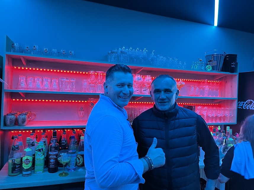 Er&ouml;ffnung der Bar B7 am Kornmarkt