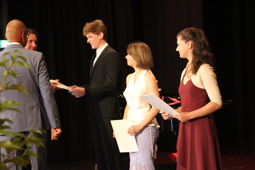 Feierliche Zeugnisvergabe an die Abiturientinnen und Abiturienten des Salza Gymnasiums in Bad Langensalza