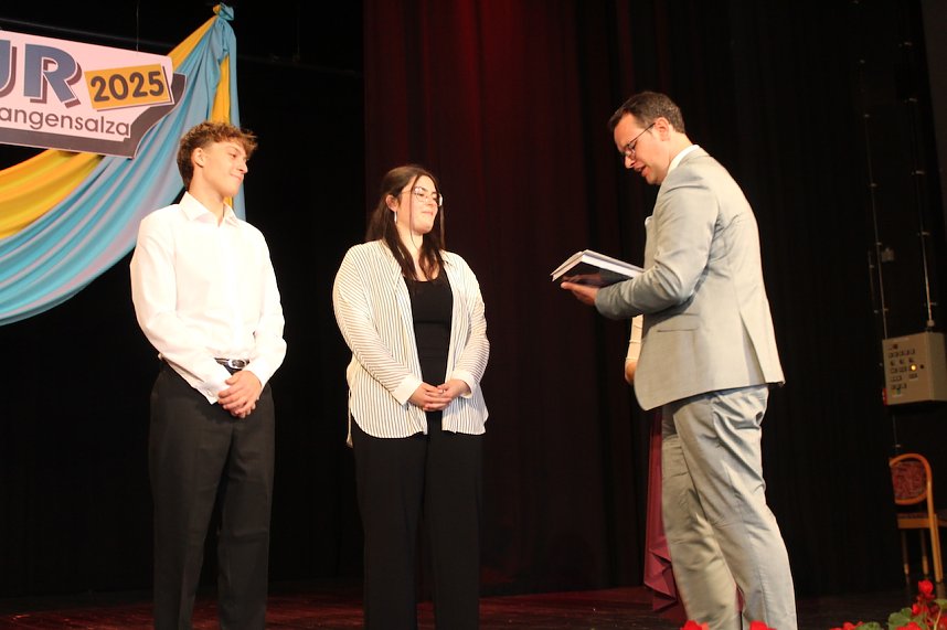 Feierliche Zeugnisvergabe an die Abiturientinnen und Abiturienten des Salza Gymnasiums in Bad Langensalza
