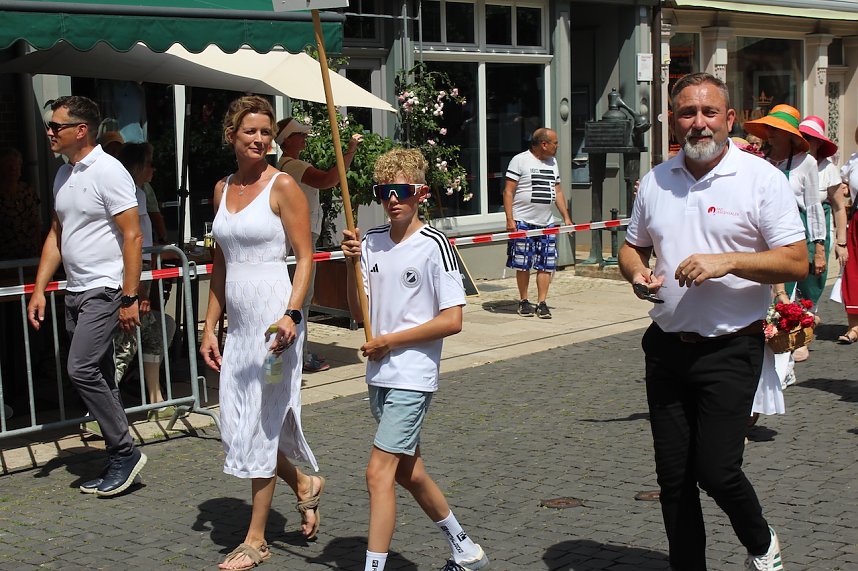 Brunnenfestumzug Bad Langensalza Teil 1