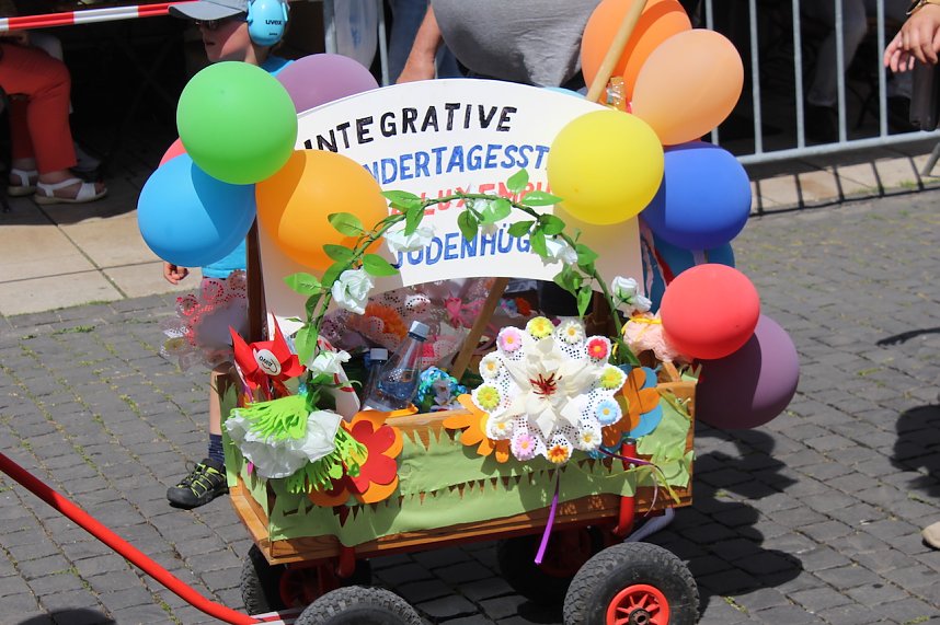 Brunnenfestumzug Bad Langensalza Teil 1