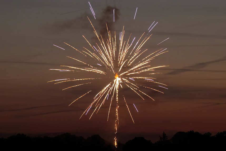 Gro&szlig;es Feuerwerk zum diesj&auml;hrigen Brunnenfest in Bad Langensalza