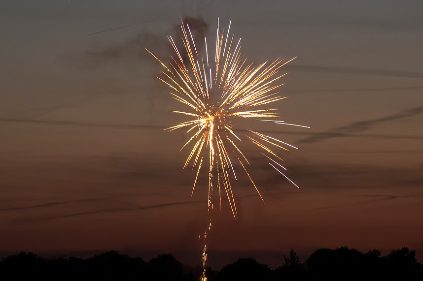 Gro&szlig;es Feuerwerk zum diesj&auml;hrigen Brunnenfest in Bad Langensalza