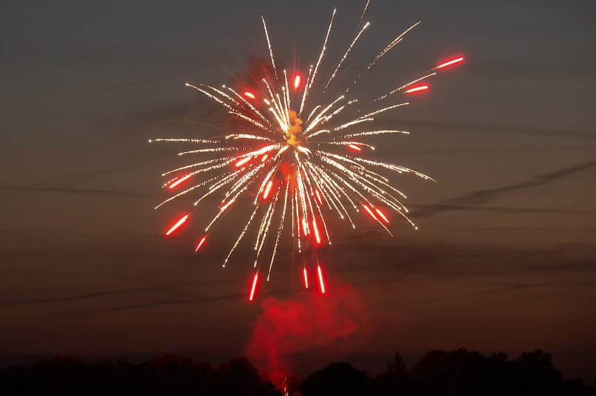 Gro&szlig;es Feuerwerk zum diesj&auml;hrigen Brunnenfest in Bad Langensalza