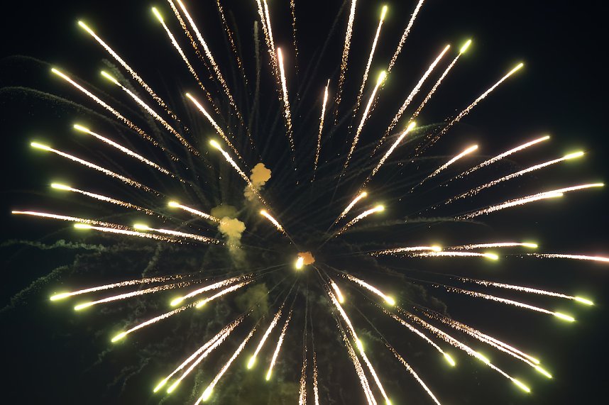 Gro&szlig;es Feuerwerk zum diesj&auml;hrigen Brunnenfest in Bad Langensalza