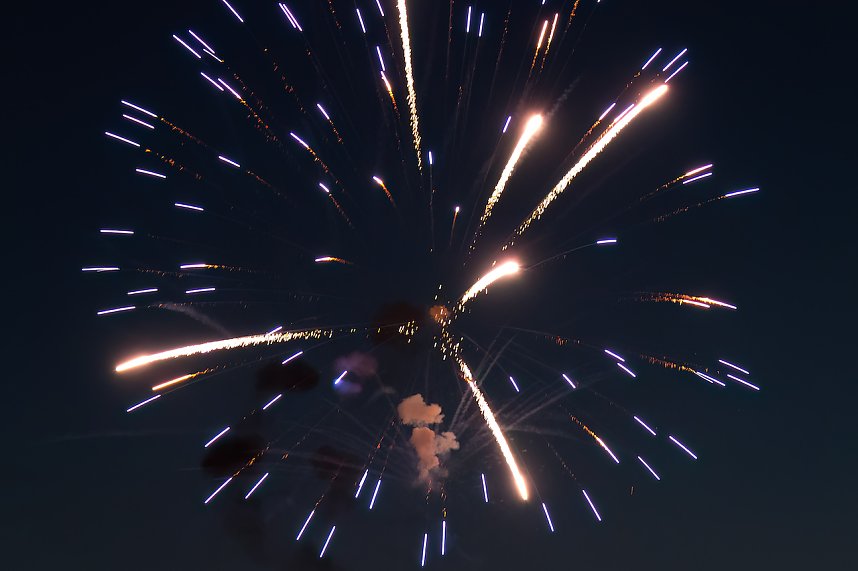 Gro&szlig;es Feuerwerk zum diesj&auml;hrigen Brunnenfest in Bad Langensalza