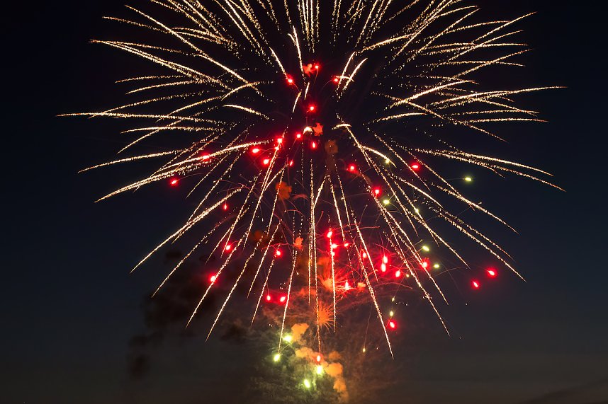 Gro&szlig;es Feuerwerk zum diesj&auml;hrigen Brunnenfest in Bad Langensalza