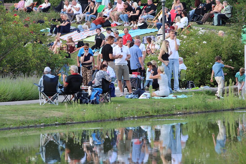 Tolle Stimmung im Rosengarten Bad Langensalza mit Reggae-Kl&auml;ngen
