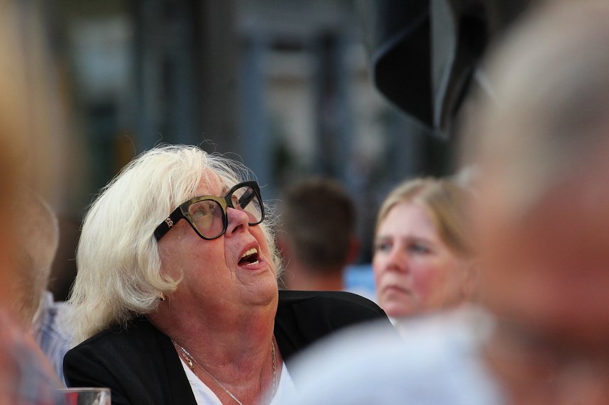 Gute Stimmung auf dem Kornmarkt beim BaLaTon in Bad Langensalza