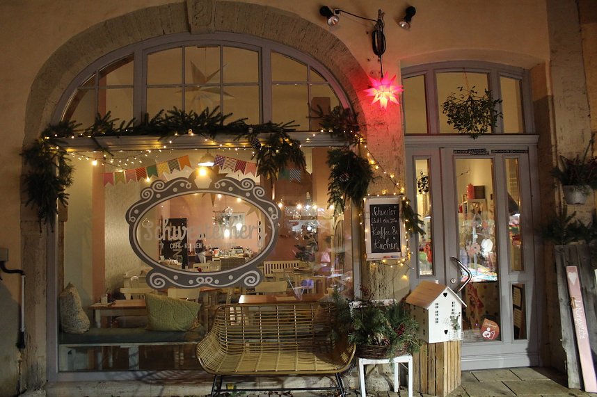 Der Stollen- und Pfefferkuchenmarkt in Bad Langensalza lockte die Besucher mit einem breiten Angebot