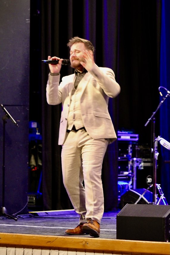 enortrio Fellas & Band am Nikolaustag 2025 im Kultur- und Kongresszentrum Bad Langensalza