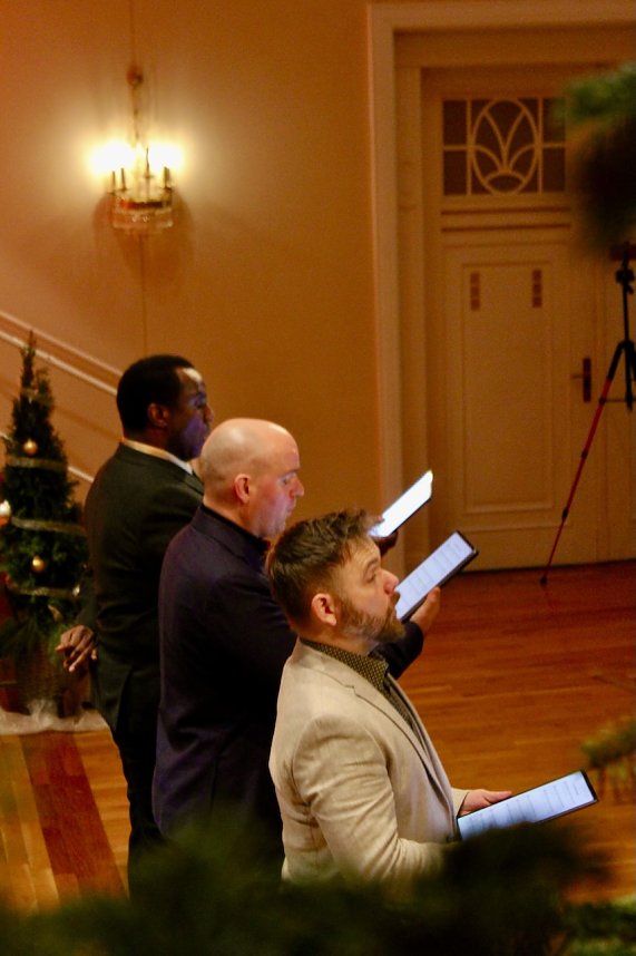 enortrio Fellas & Band am Nikolaustag 2025 im Kultur- und Kongresszentrum Bad Langensalza