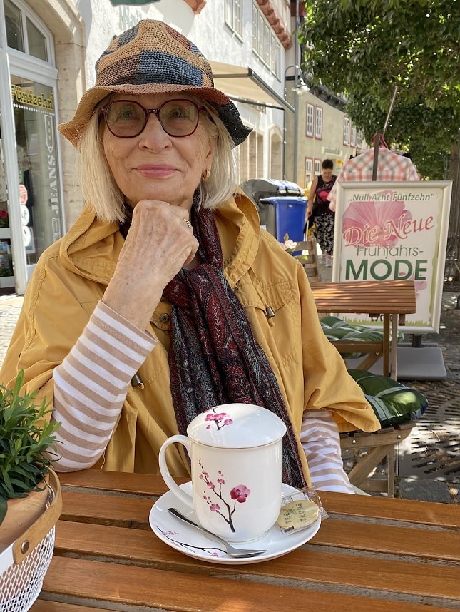 Berlinerin Ilse M&ouml;ller besucht regelm&auml;&szlig;ig Bad Langensalza und genie&szlig;t die Gastronomie und die G&auml;rten