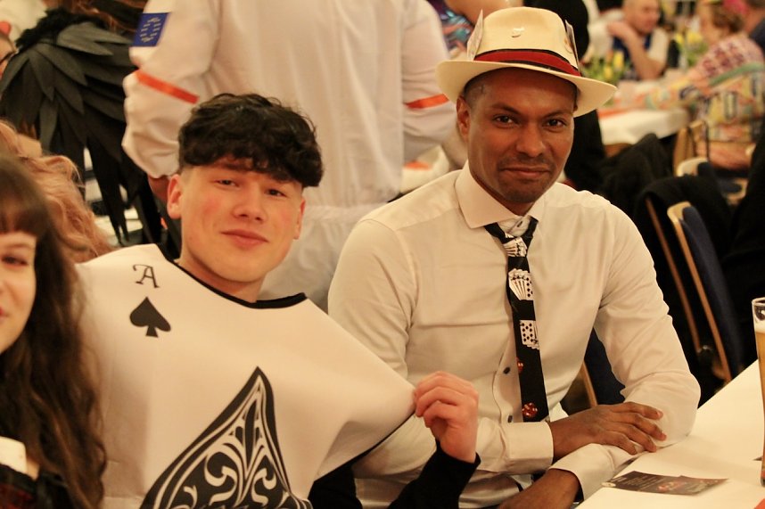 Ausgelassenes Treiben im Kultur-und Kongresszentrum in Bad Langensalza bei der Karnevalssitzung