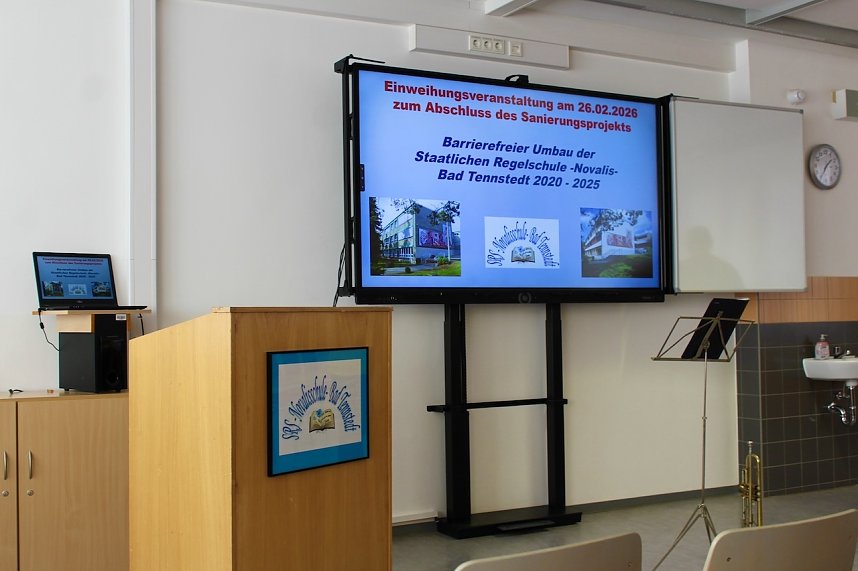 Einweihungsfeier nach Schulsanierung der Regelschule "Novalis" in Bad Tennstedt