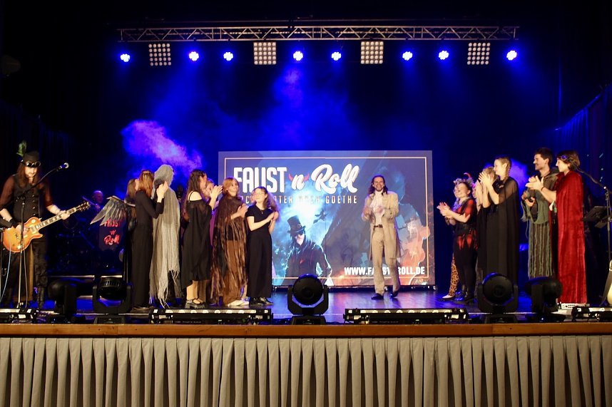 Faust n Roll nach Goethe" im KKZ in Bad Langensalza mit Sch&uuml;lern des Salza Gymnasiums