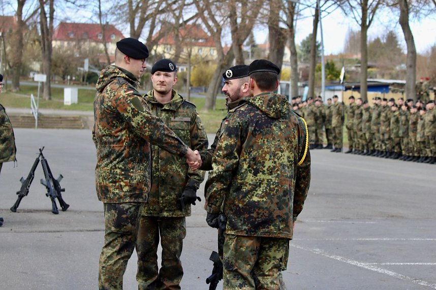 Verabschiedungsappell von Major Baumbach (Aufkl&auml;rungsbataillons 13 - Standort Gotha) auf dem Jahnplatz in Bad Langensalza