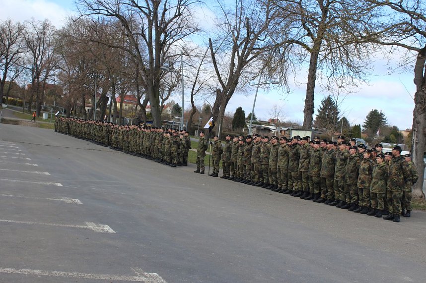 Verabschiedungsappell von Major Baumbach (Aufkl&auml;rungsbataillons 13 - Standort Gotha) auf dem Jahnplatz in Bad Langensalza