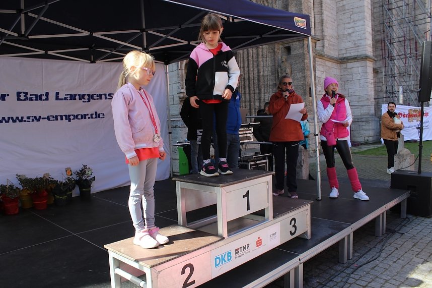 Die Siegerinnen und Sieger &uuml;ber 1000m beim 3-T&uuml;rme-Lauf in Bad Langensalza