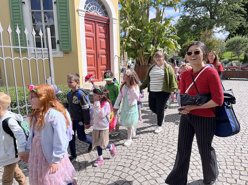 Kinderumzug der Anni-Berger-Stiftung durch Bad Langensalza