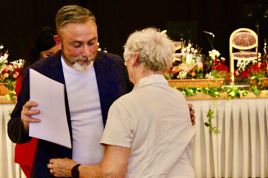 li. B&uuml;rgermeister Mathias Reinz bei der feierlichen Vereins- und Ehrenamtsabend im Kultur- und Kongresszentrum in Bad Langensalza