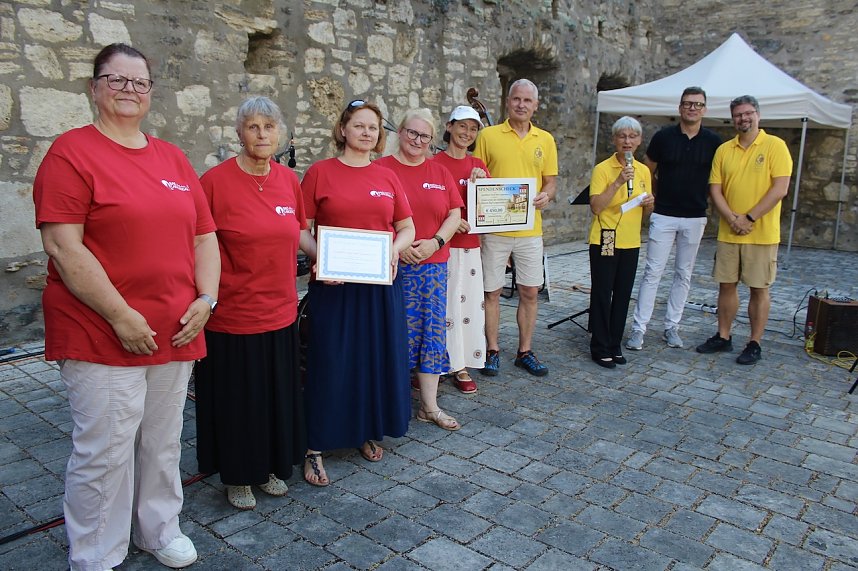 Lulo Reinhardt & Brise Manouche im Kreuzgang des Augustinerklosters in  Bad Langensalza