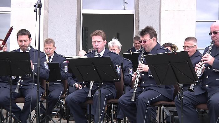 Offene T&uuml;ren bei der Polizei