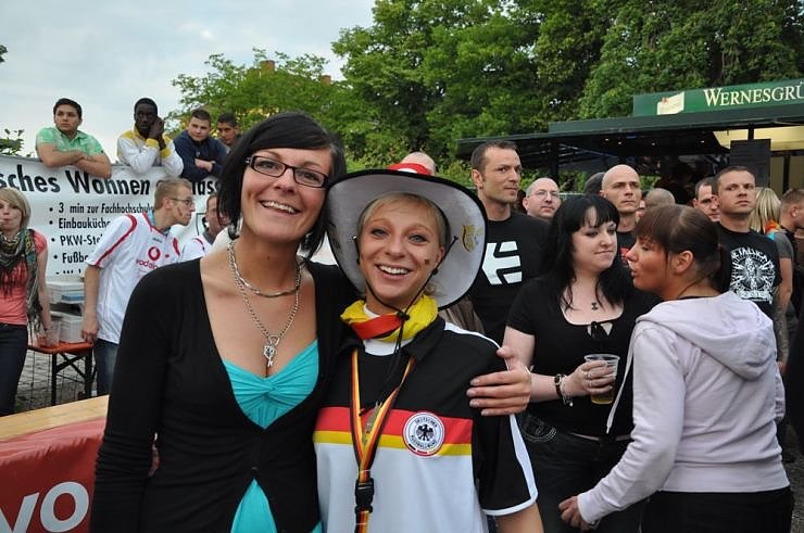 Public Viewing auf den Petersberg