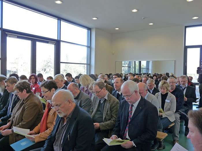 Bald erste Patienten